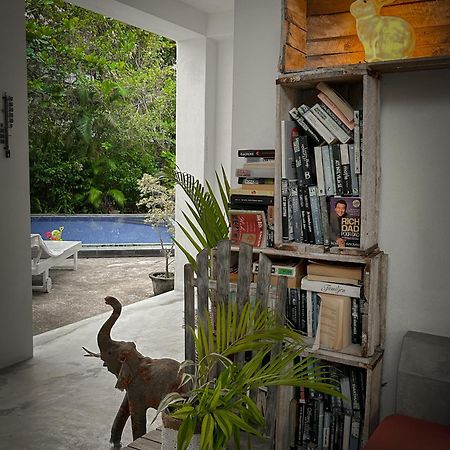 Jippie The Villa Hikkaduwa Exterior photo